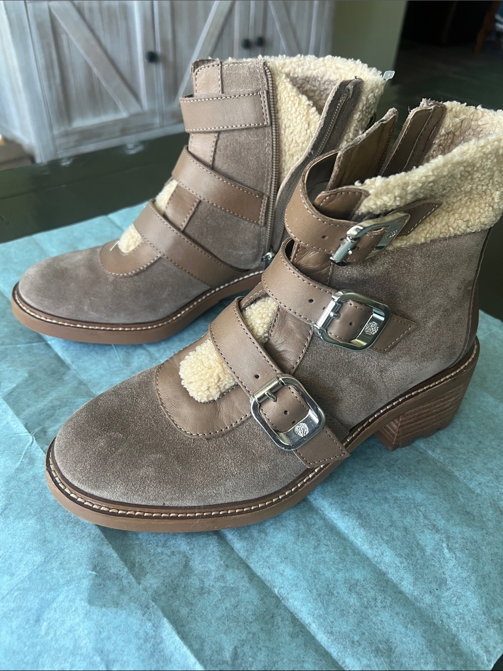 Vince Camuto Klerica Taupe Leather Suede Moto Hiker Faux Fur Boot Size 9W NWOB